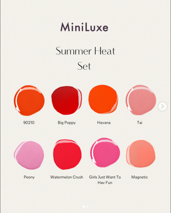 Nail polish swatch / manicure of shade MiniLuxe 90210
