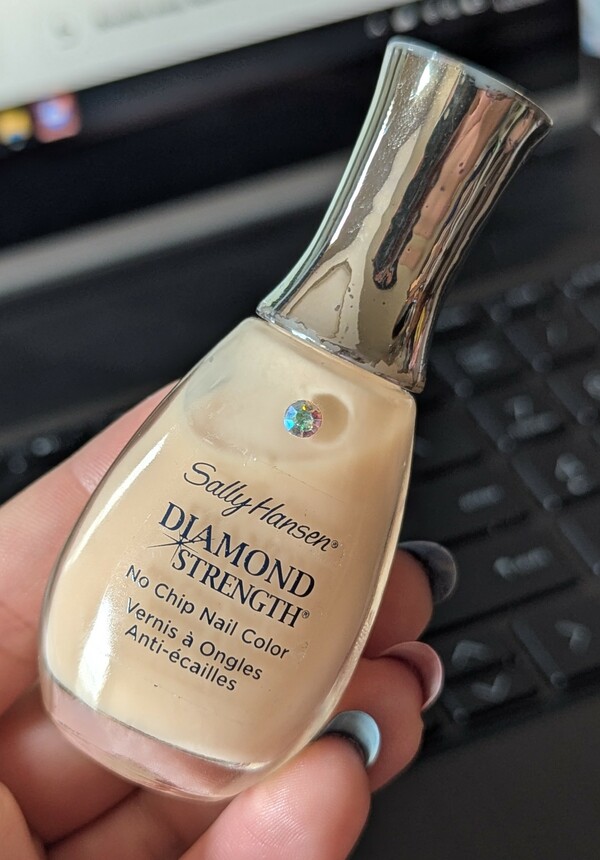 Nail polish swatch / manicure of shade Sally Hansen Barely There