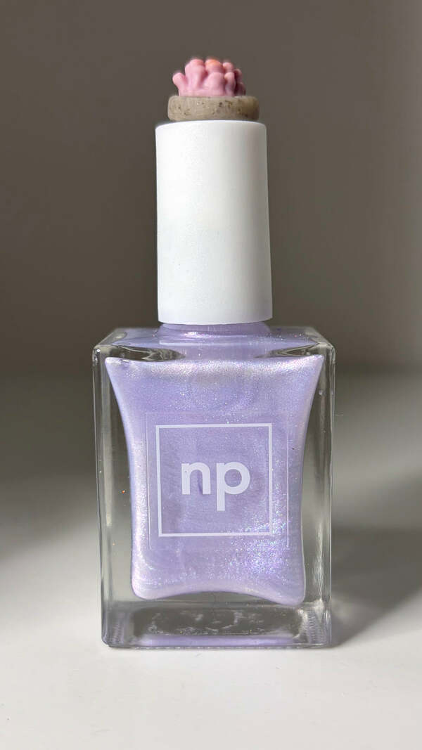 Nail polish swatch / manicure of shade Nail pollies Glow with the flow