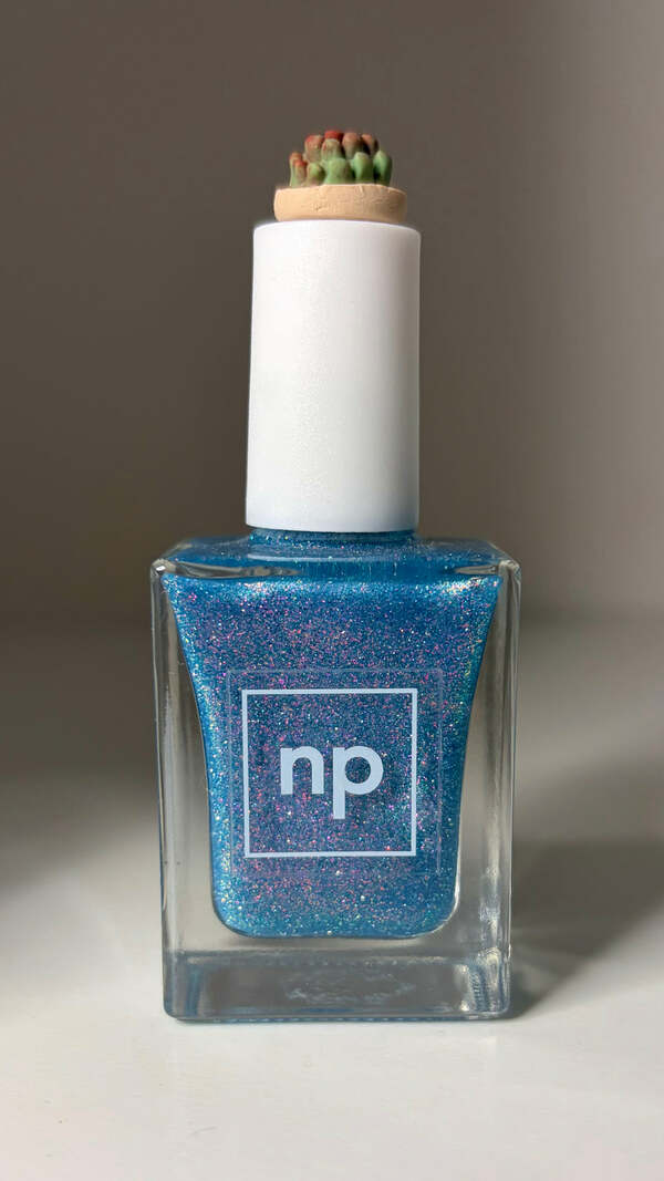 Nail polish swatch / manicure of shade Nail pollies Teal me about it