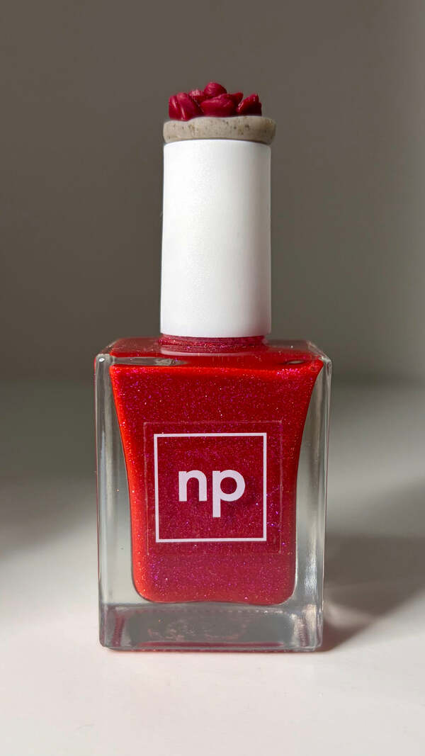 Nail polish swatch / manicure of shade Nail pollies Prickle me not