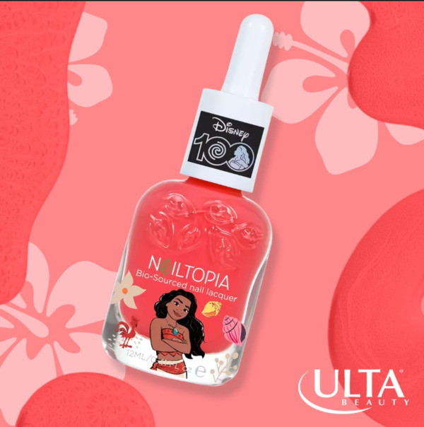 Nail polish swatch / manicure of shade Nailtopia Moana