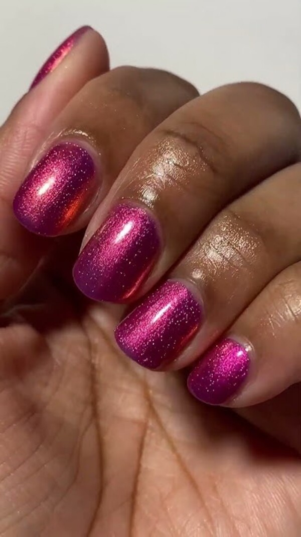 Nail polish swatch / manicure of shade Polished for Days Hello Moto