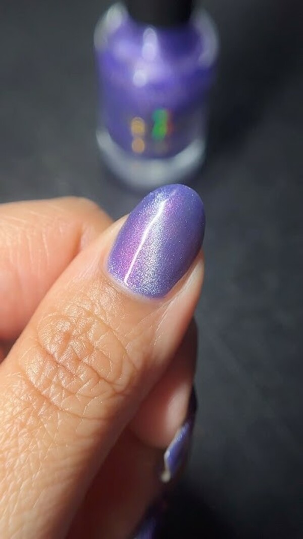 Nail polish swatch / manicure of shade Pepper Polish Splendid Sunset