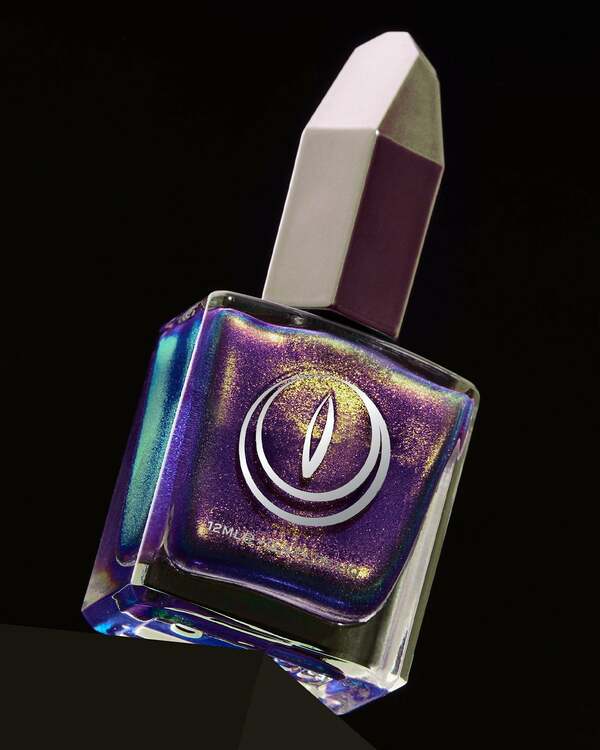 Nail polish swatch / manicure of shade Mooncat Deadly Nightshade