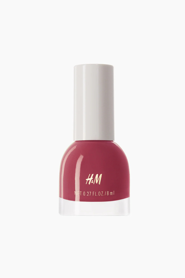 Nail polish swatch / manicure of shade HandM Mauve mist