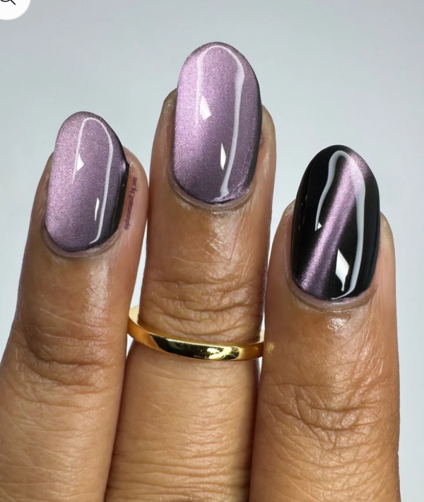 Nail polish swatch / manicure of shade Fancy Gloss Orbit Pull