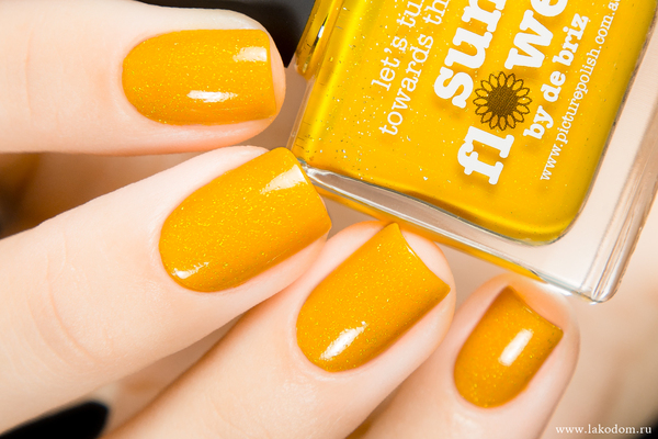 Nail polish swatch / manicure of shade piCture pOlish Sunflower