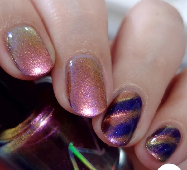 Nail polish swatch / manicure of shade Vanessa Molina Neitherworld