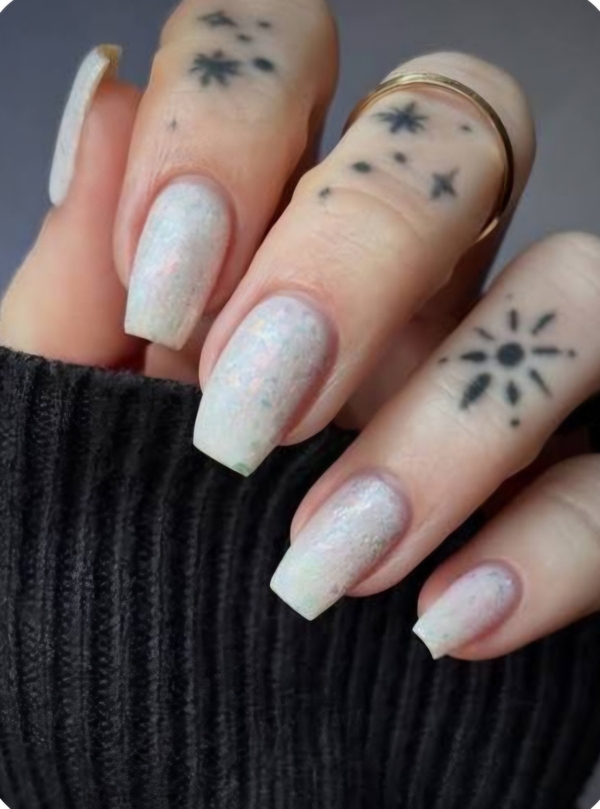 Nail polish swatch / manicure of shade Tyler's Trinkets Luck Dragon