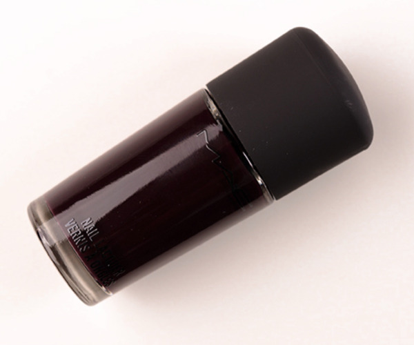 Nail polish swatch / manicure of shade MAC Gadabout Girl