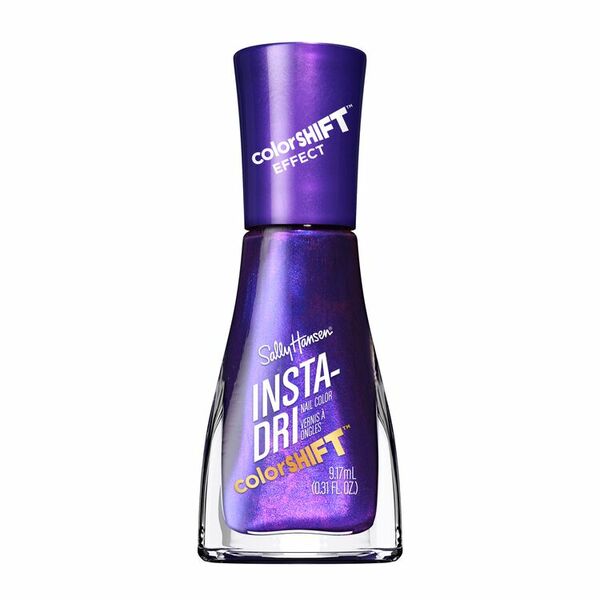 Nail polish swatch / manicure of shade Sally Hansen Turn the violet up