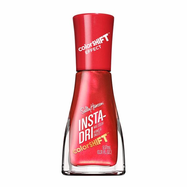 Nail polish swatch / manicure of shade Sally Hansen Sizzle me this