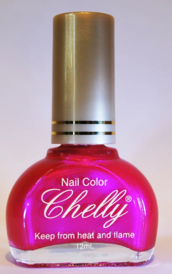 Nail polish swatch / manicure of shade Chelly Tickled Pink