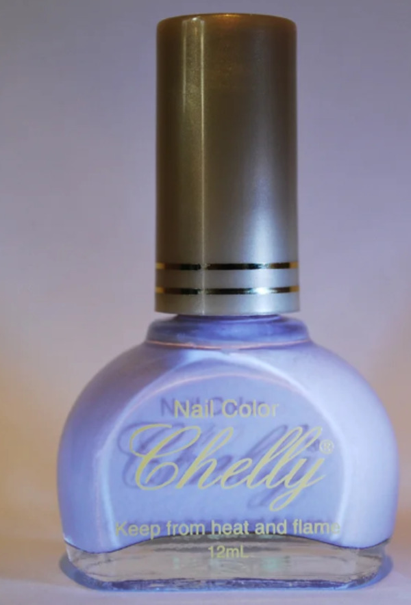 Nail polish swatch / manicure of shade Chelly Silk Sensation