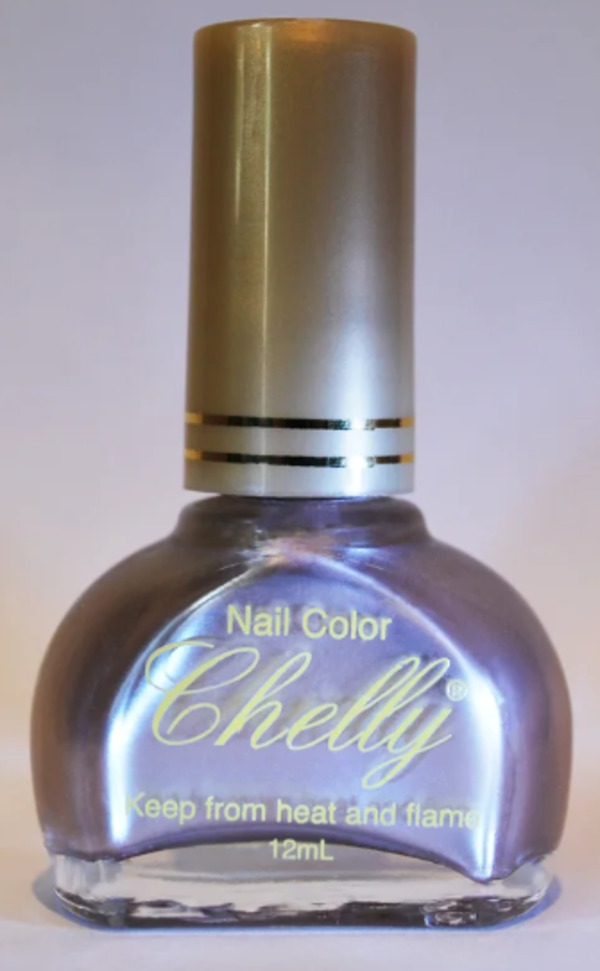 Nail polish swatch / manicure of shade Chelly Frost Yourself