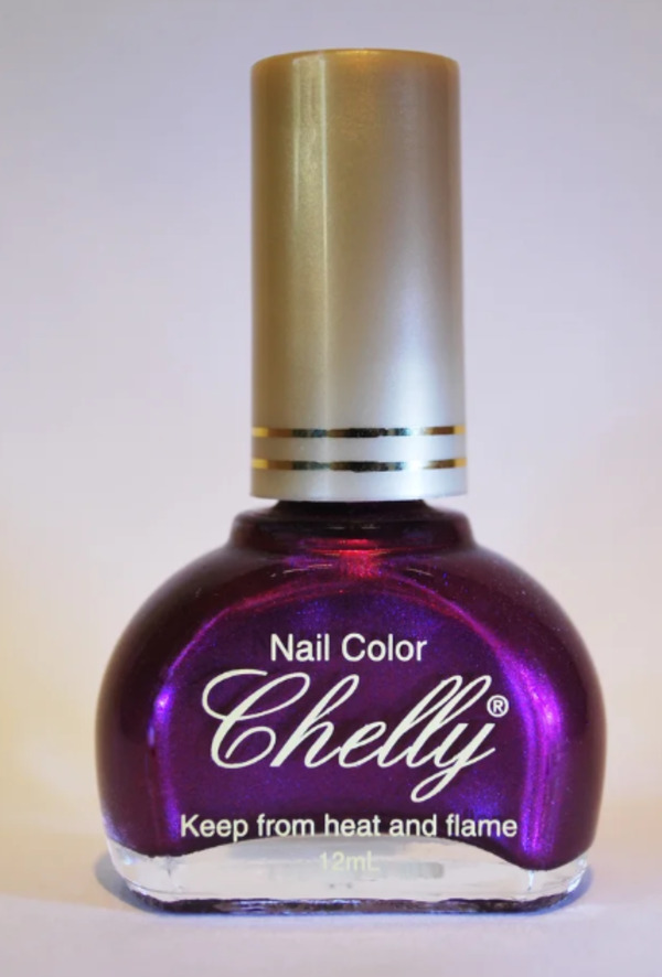 Nail polish swatch / manicure of shade Chelly Concord Grape