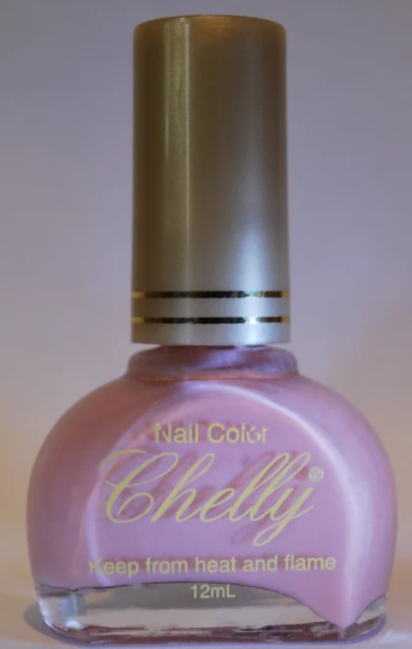 Nail polish swatch / manicure of shade Chelly Light Cappuccino
