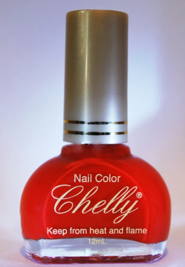 Nail polish swatch / manicure of shade Chelly Candy Apple