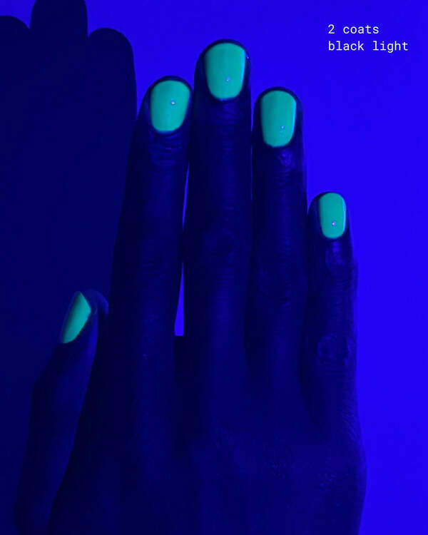 Nail polish swatch / manicure of shade Mooncat Manchineel Tree