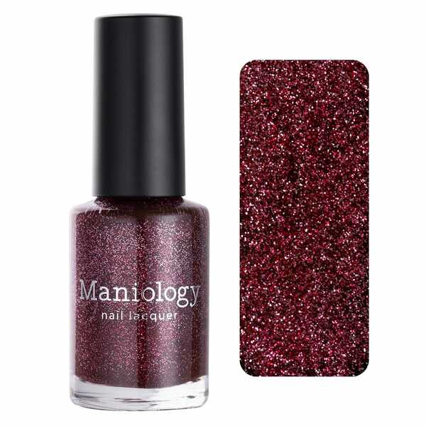 Nail polish swatch / manicure of shade Maniology Fame
