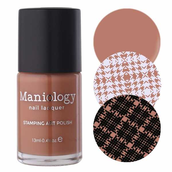 Nail polish swatch / manicure of shade Maniology Teatime