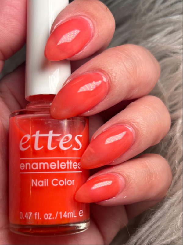 Nail polish swatch / manicure of shade Enamelettes Coral