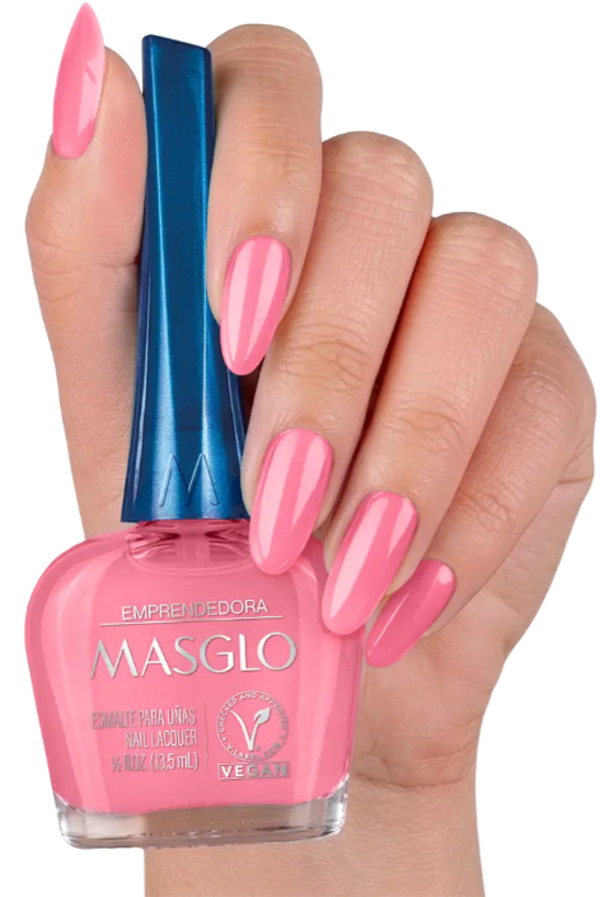Nail polish swatch / manicure of shade Masglo Emprendedora