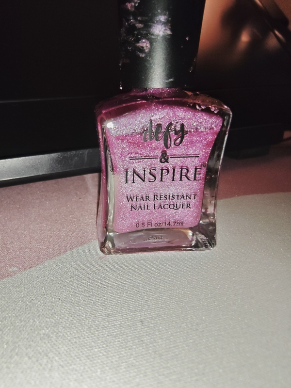 Nail polish swatch / manicure of shade Defy and Inspire Beach Bum