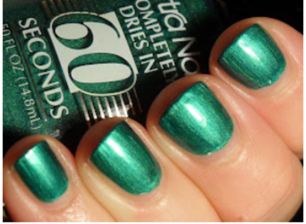 Nail polish swatch / manicure of shade Nutra Nail Rappin'