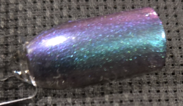 Nail polish swatch / manicure of shade Morovan Green purple duochrome