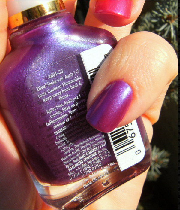 Nail polish swatch / manicure of shade Sally Hansen Diva