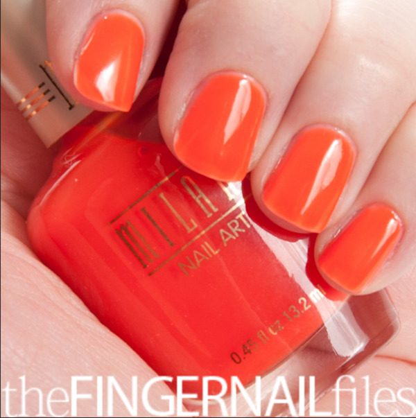 Nail polish swatch / manicure of shade Milani Juicy Glo
