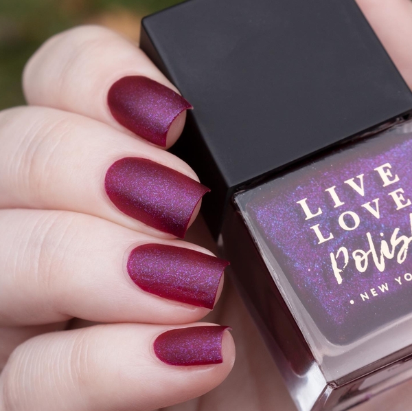 Nail polish swatch / manicure of shade Live Love Polish Tell Tale Heart