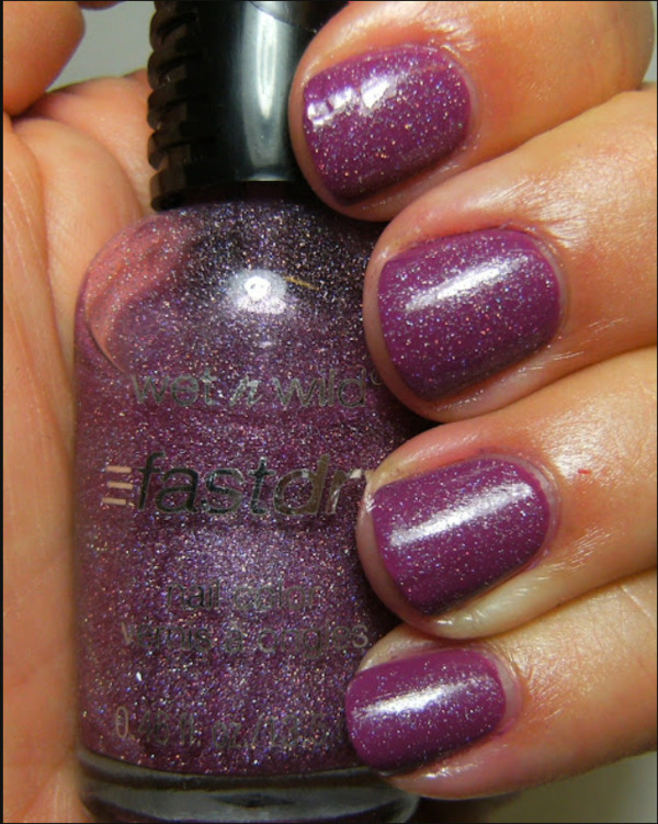 Nail polish swatch / manicure of shade wet n wild Hanna Pinktanna