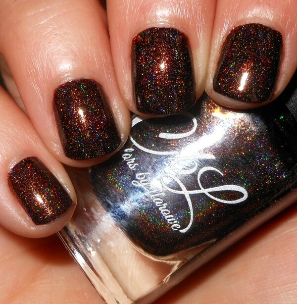 Nail polish swatch / manicure of shade Colors by Llarowe Mocha Grande