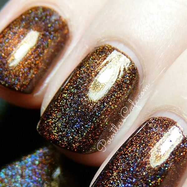 Nail polish swatch / manicure of shade Colors by Llarowe Gingerbread Man