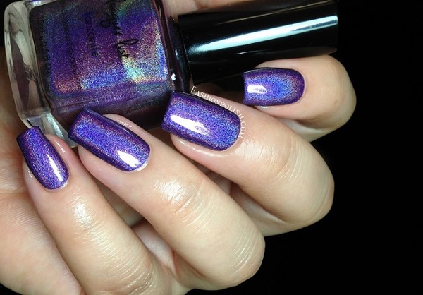 Nail polish swatch / manicure of shade Lacquer Lust Tanzanite